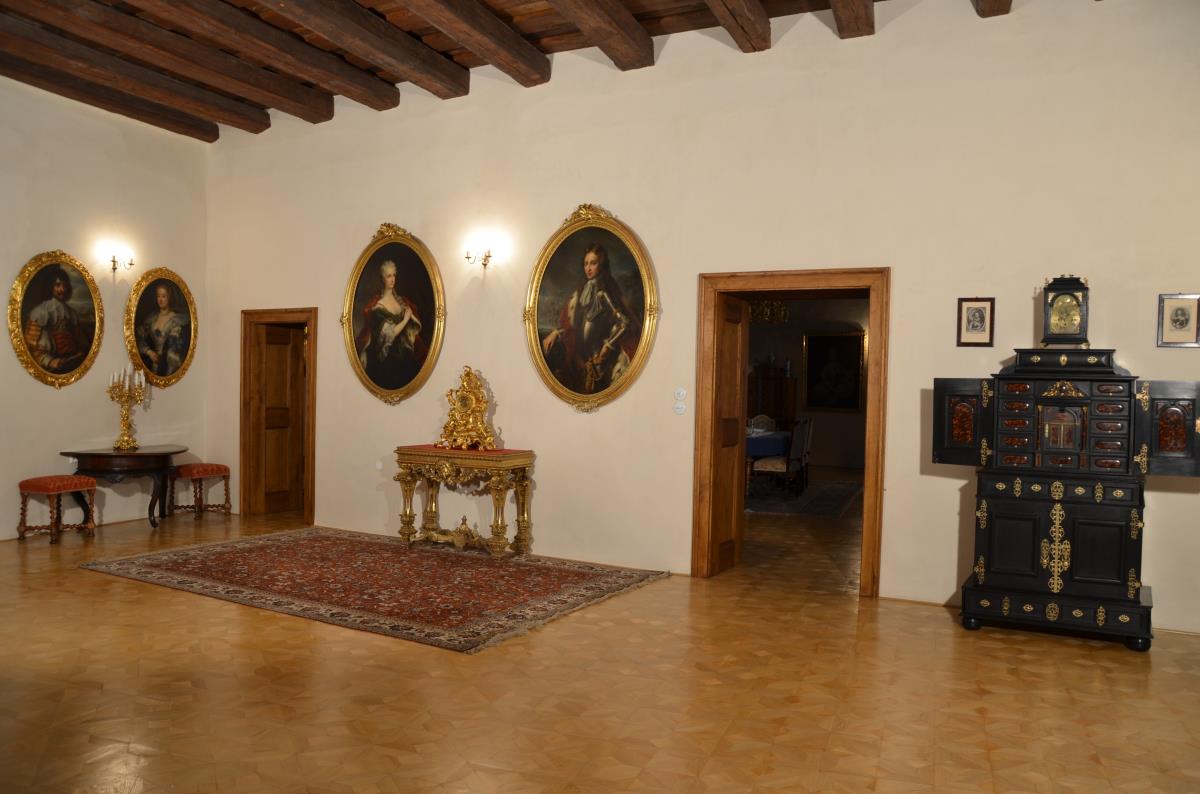 STÁTNÍ HRAD NOVÉ HRADY (NKP)