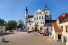 VCHODOESK MUZEUM PARDUBICE 
(klikni pro zvten)