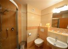 HORSK HOTEL SOL *** VE VELKCH KARLOVICCH 
(klikni pro zvten)