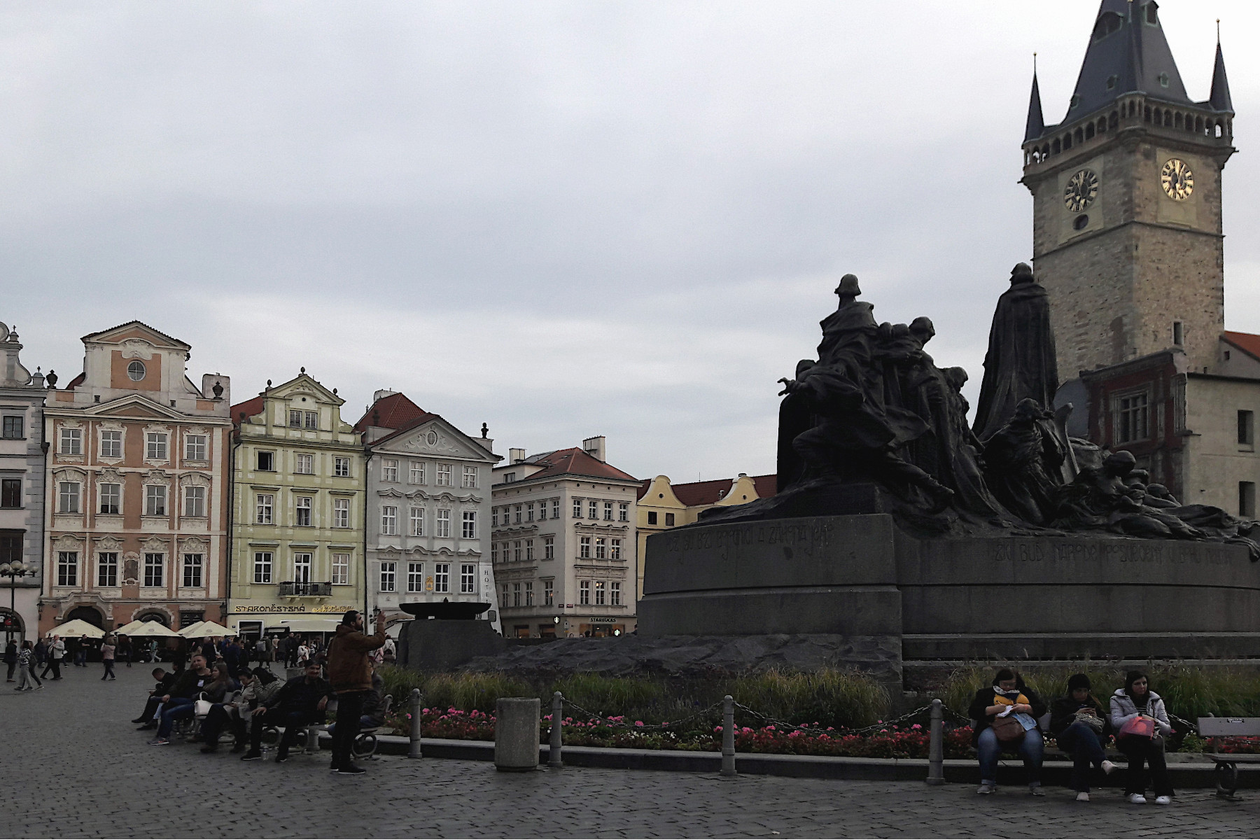 PRAHA – MĚSTSKÁ PAMÁTKOVÁ REZERVACE – PAMÁTKA UNESCO