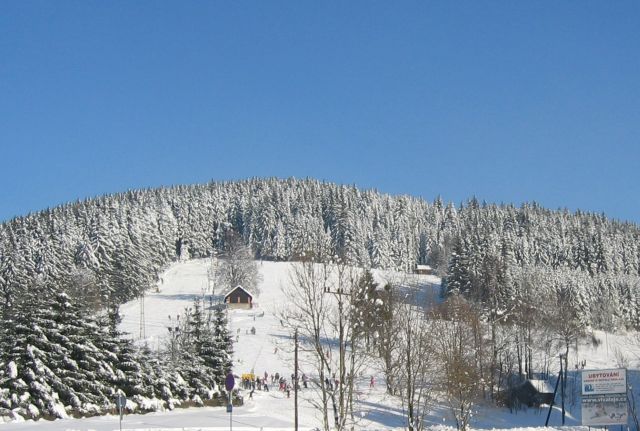 SKI AREÁL ZLATNÍK