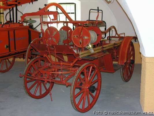 MUZEUM HASIČSKÉ TECHNIKY V CHRASTAVĚ