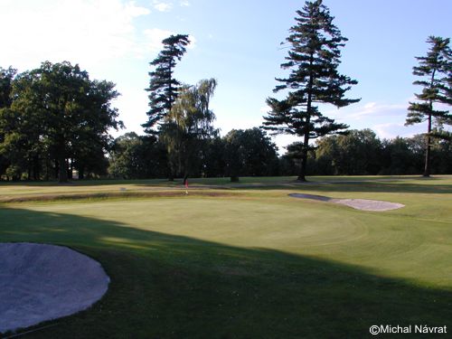 GOLFOVÉ HŘIŠTĚ V ŠILHEŘOVICÍCH