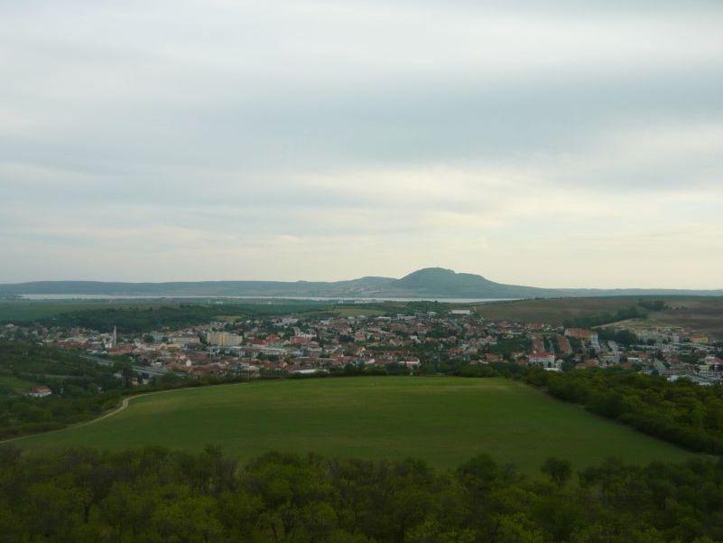 ROZHLEDNA HUSTOPEČE