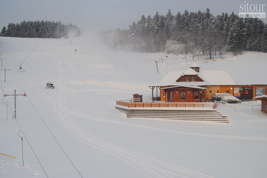 SKI - AREL OLENICE NA MORAV